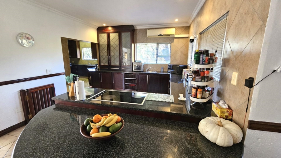 5 Bedroom Property for Sale in Birdwood Estate North West